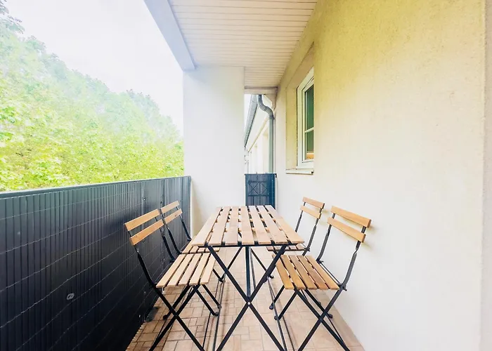 Le Saphir Bleu Bussy-Saint-Georges